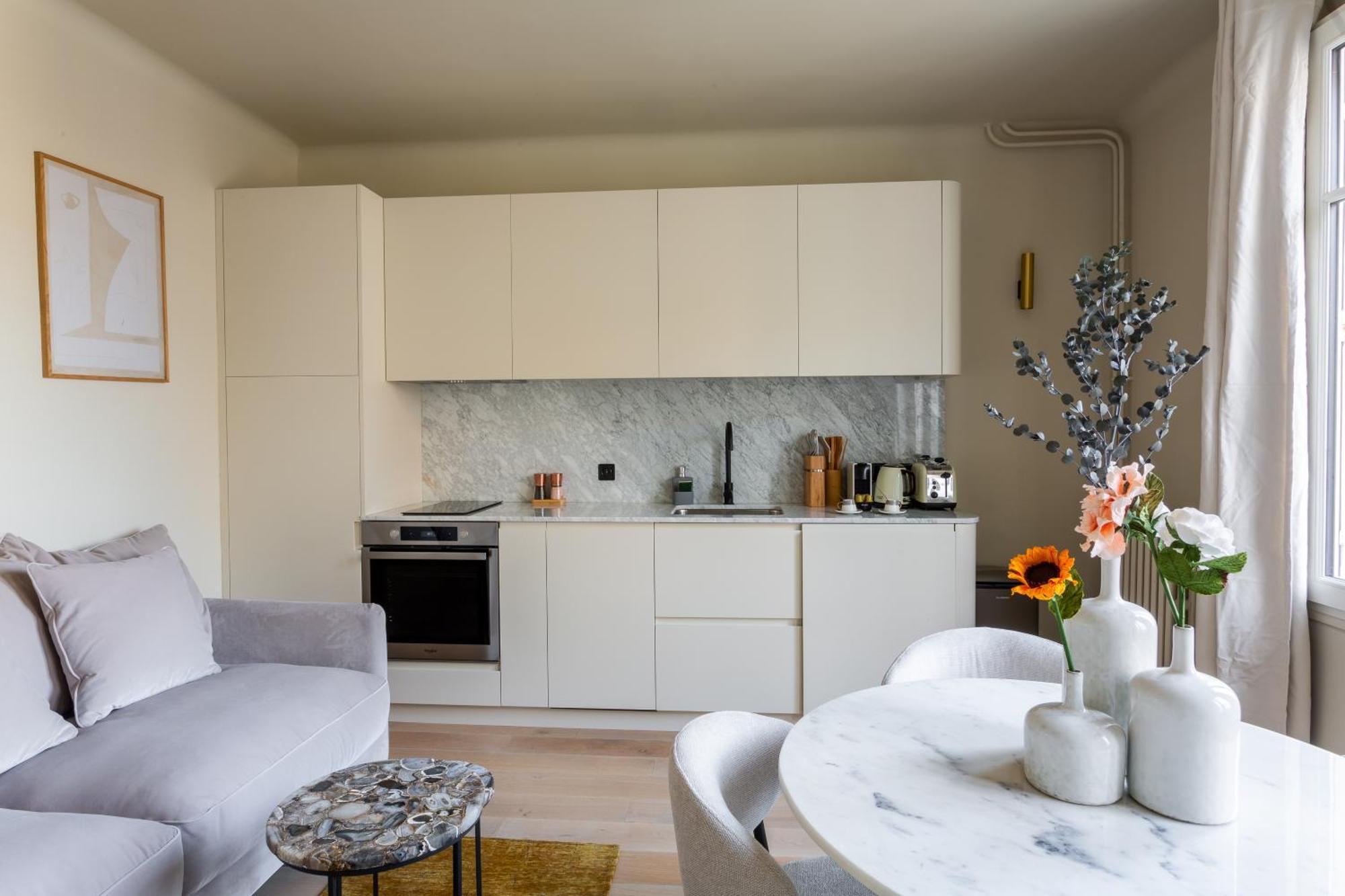 The Carla Suite Eiffel Tower View Παρίσι Εξωτερικό φωτογραφία