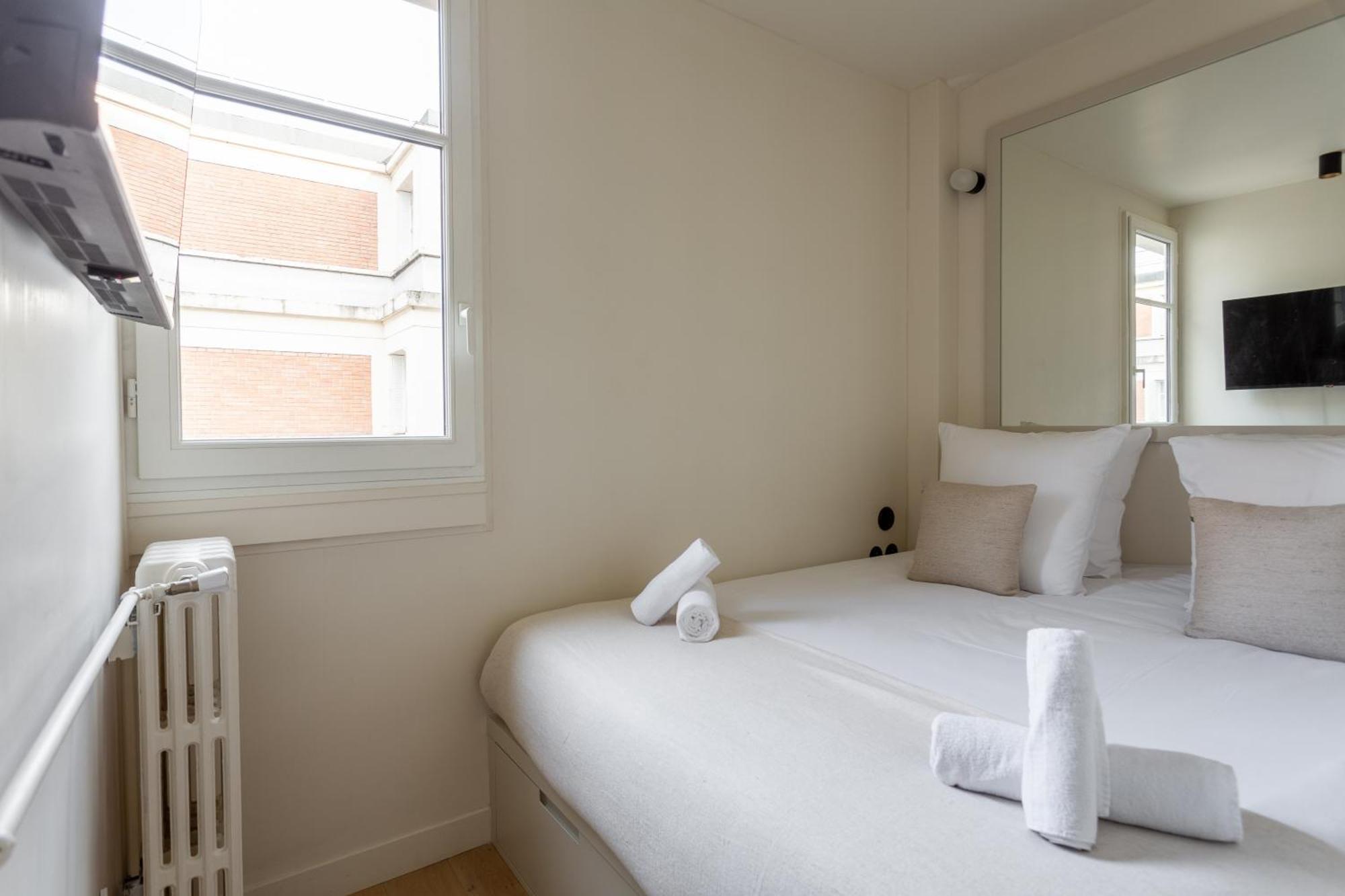 The Carla Suite Eiffel Tower View Παρίσι Εξωτερικό φωτογραφία